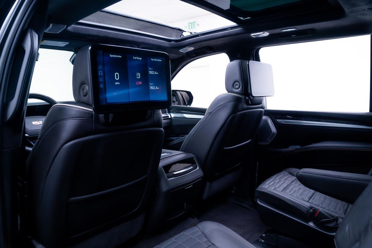 2025 Cadillac Escalade ESV V-Series Touring Package 1SD Portland OR