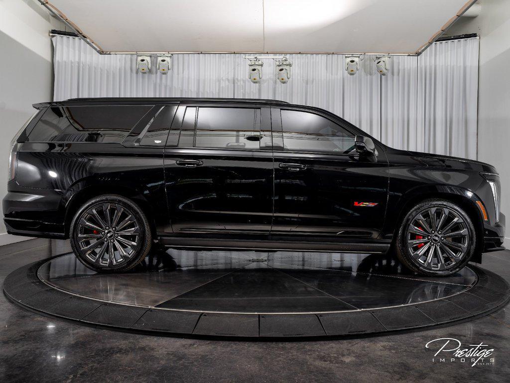 2025 Cadillac Escalade Esv V-Series North Miami Beach FL