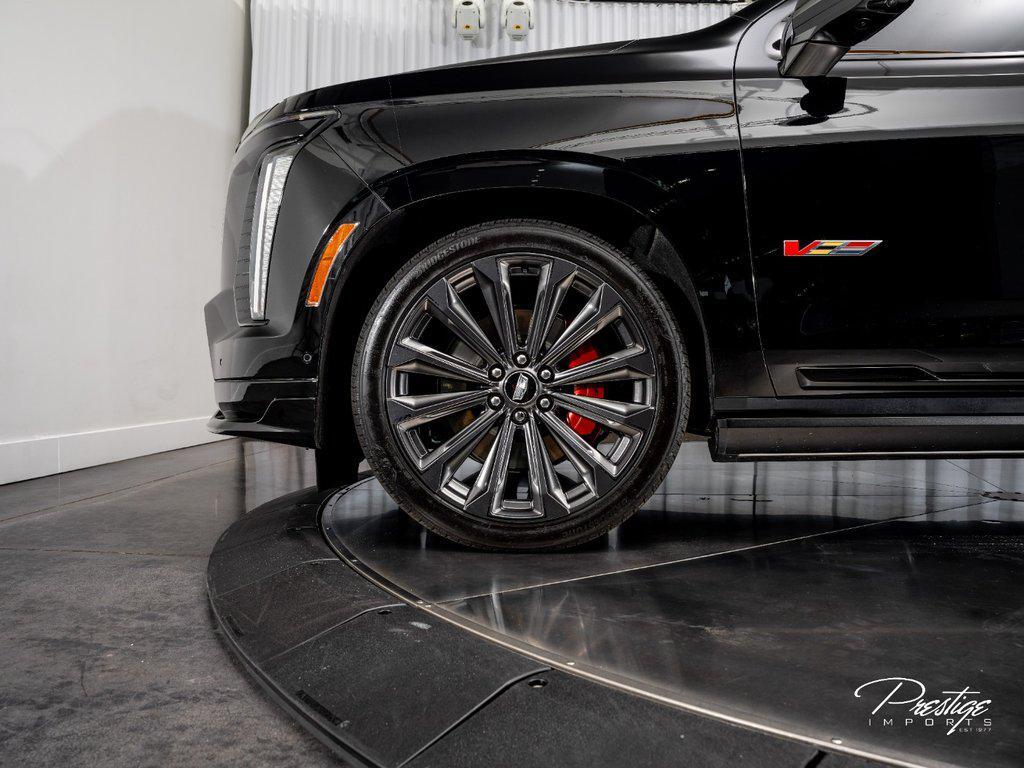 2025 Cadillac Escalade Esv V-Series North Miami Beach FL