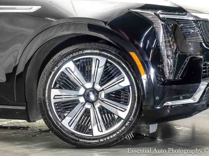 2025 Cadillac Escalade IQ Luxury 1