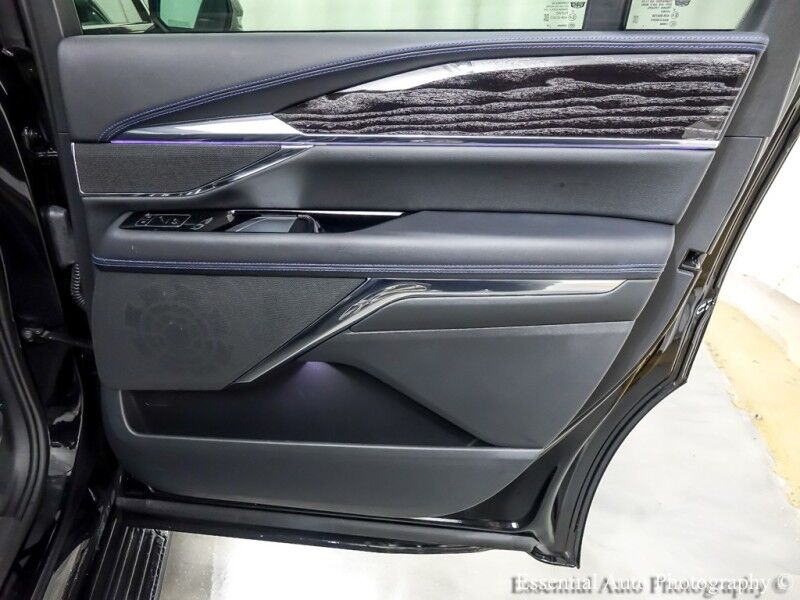 2025 Cadillac Escalade IQ Luxury 1 Willowbrook IL