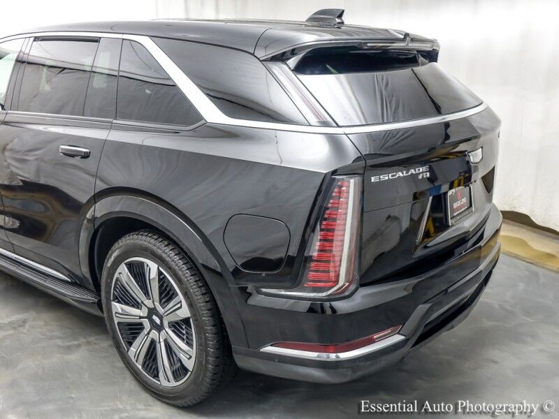 2025 Cadillac Escalade IQ Luxury 1 Willowbrook IL
