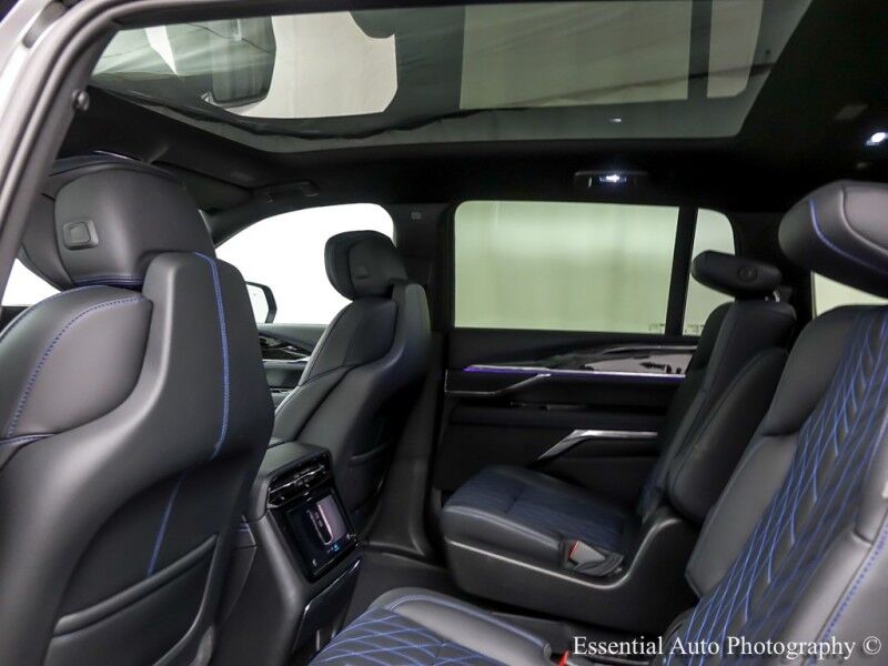 2025 Cadillac Escalade IQ Luxury 1 Willowbrook IL