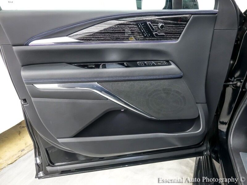2025 Cadillac Escalade IQ Luxury 1 Willowbrook IL