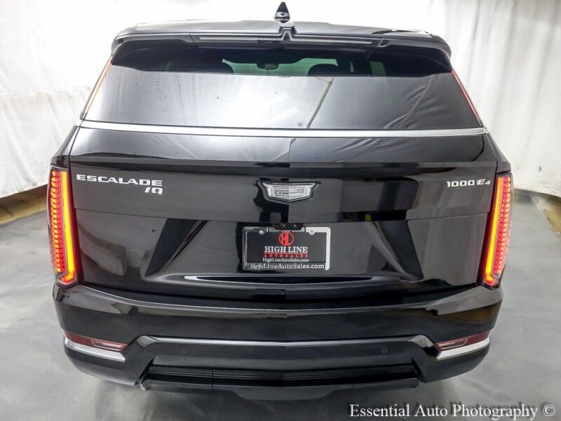 2025 Cadillac Escalade IQ Luxury 1 Willowbrook IL