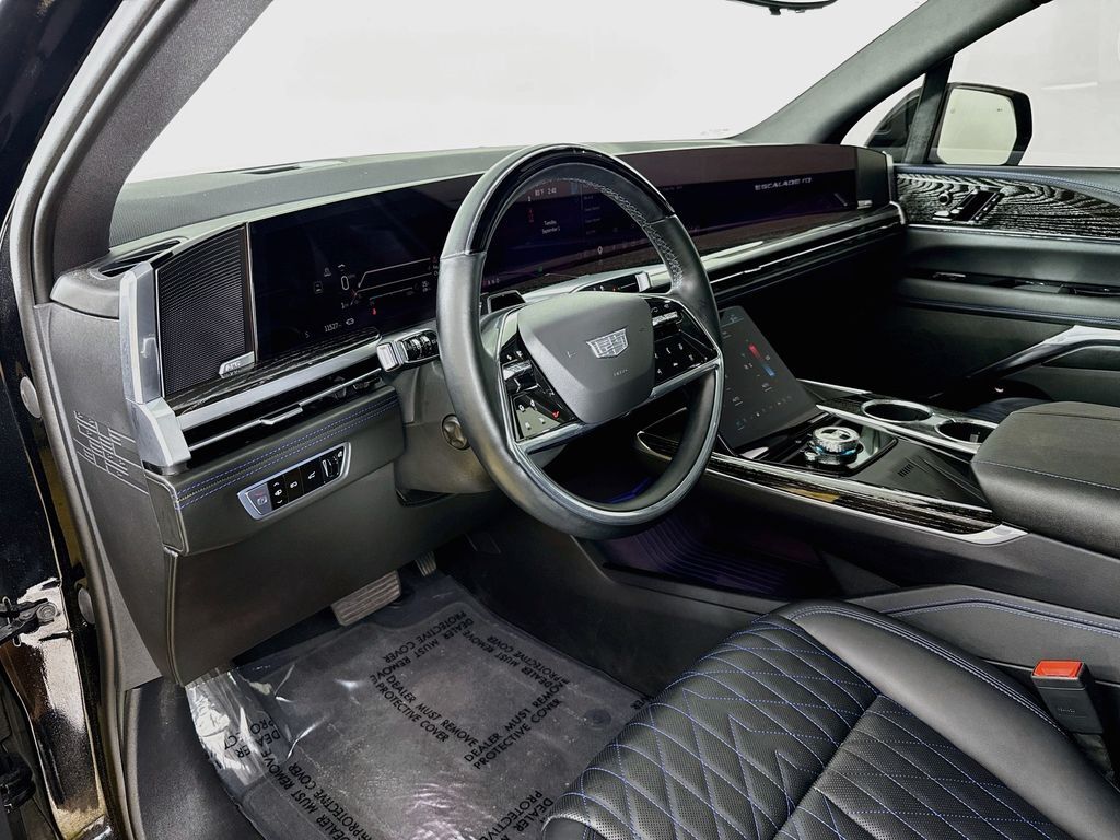 2025 Cadillac Escalade IQ Luxury 1 Willowbrook IL
