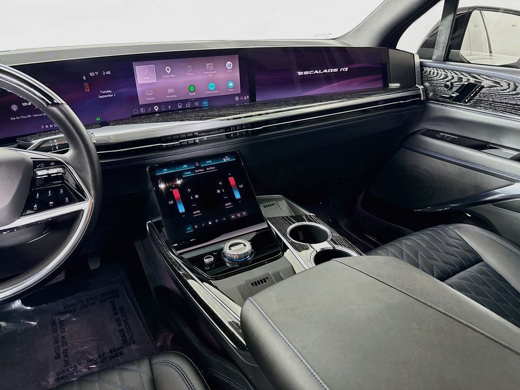 2025 Cadillac Escalade IQ Luxury 1 Willowbrook IL