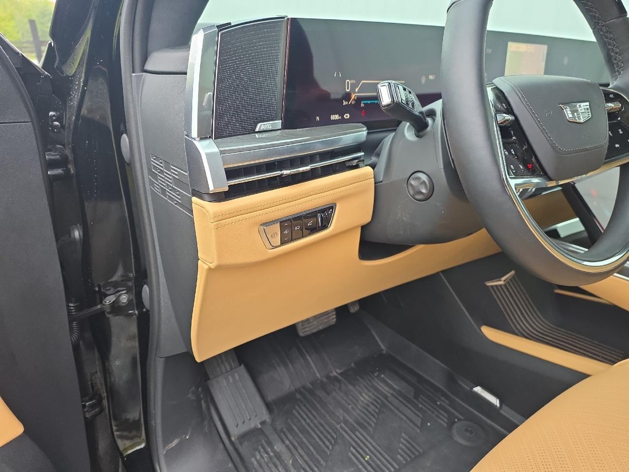 2025 Cadillac Escalade IQ Luxury 2 Sand Lake NY