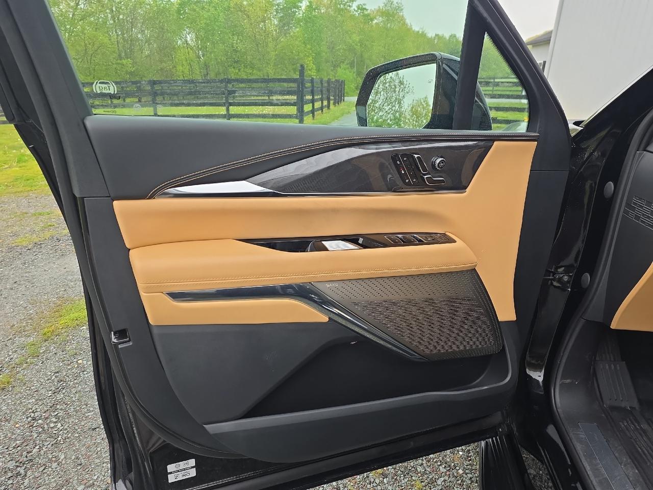 2025 Cadillac Escalade IQ Luxury 2 Sand Lake NY