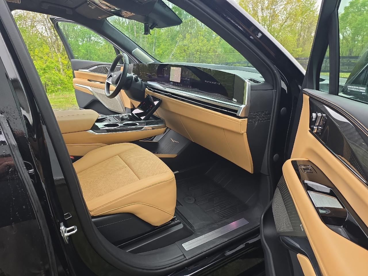 2025 Cadillac Escalade IQ Luxury 2 Sand Lake NY