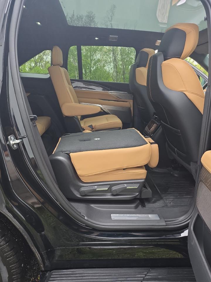 2025 Cadillac Escalade IQ Luxury 2 Sand Lake NY