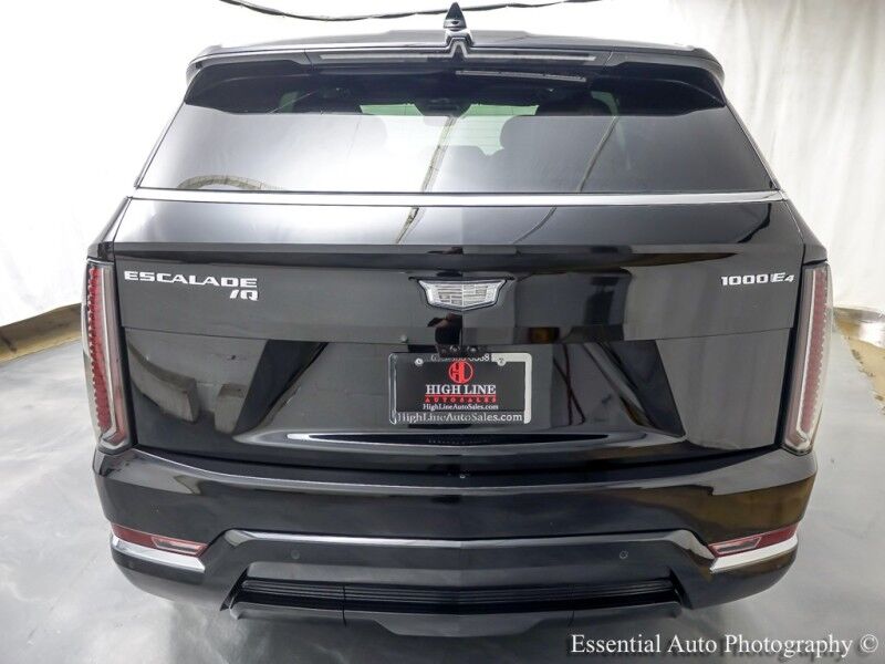 2025 Cadillac Escalade IQ Luxury 2 Willowbrook IL