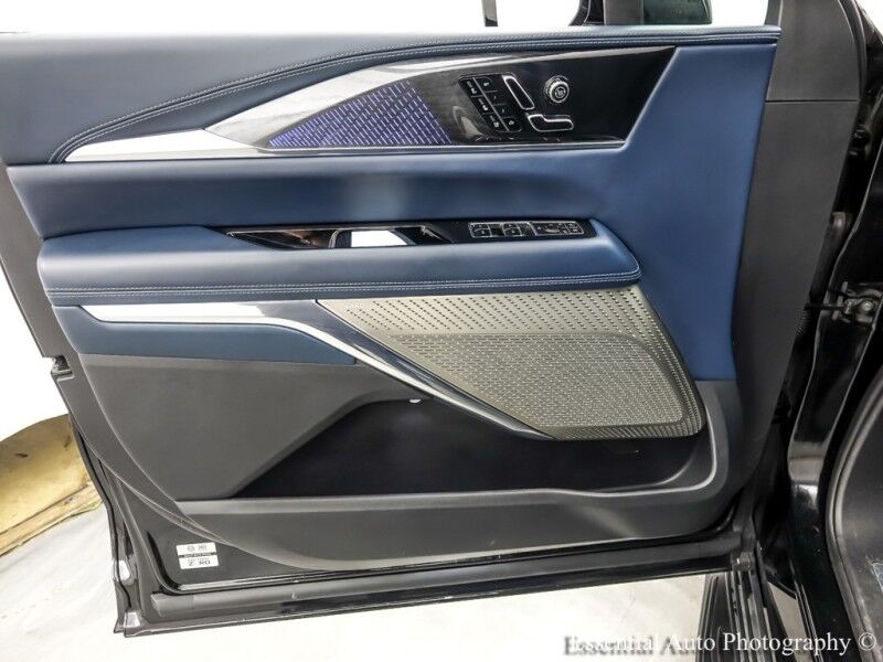 2025 Cadillac Escalade IQ Luxury 2 Willowbrook IL