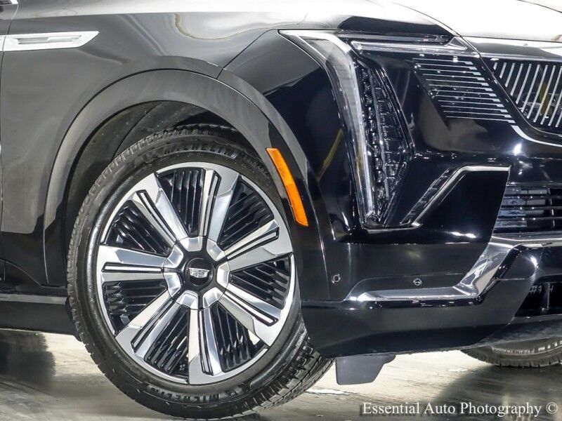 2025 Cadillac Escalade IQ Luxury 2