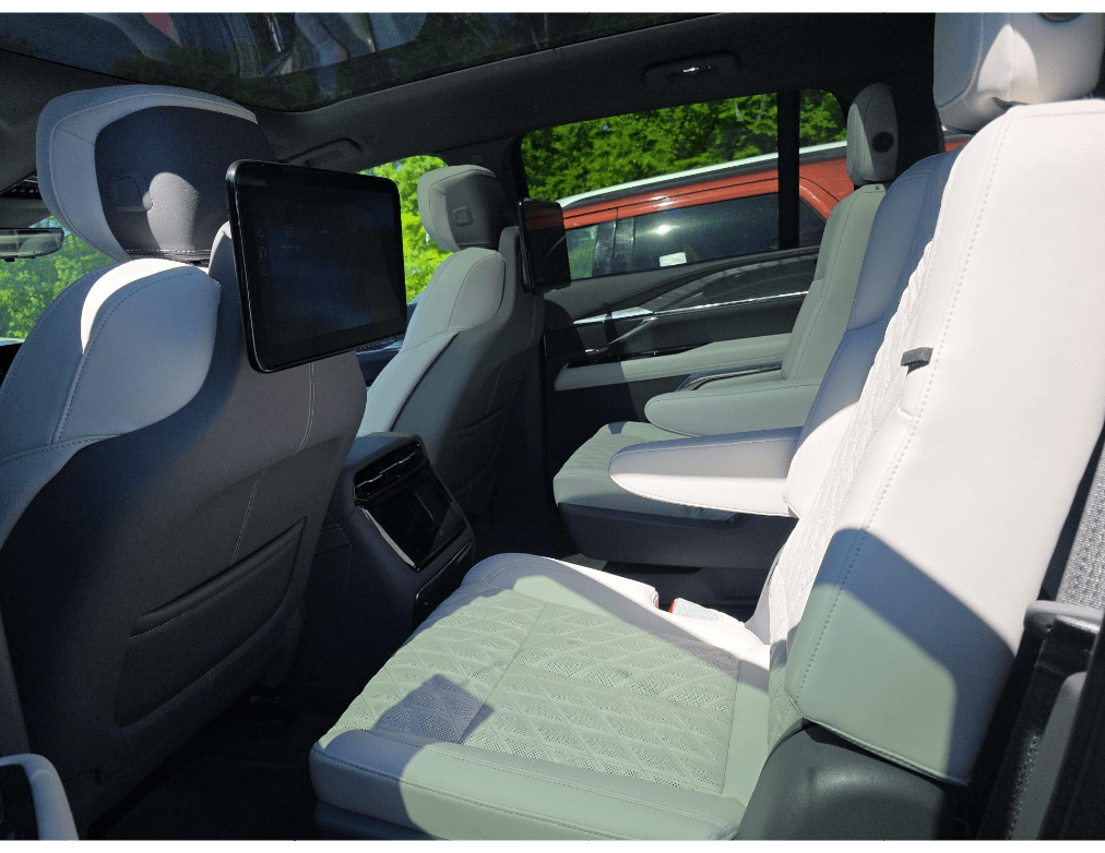 2025 Cadillac Escalade IQ Sport 1 Super Cruise Capability Rear Seat Entertainment Portland OR