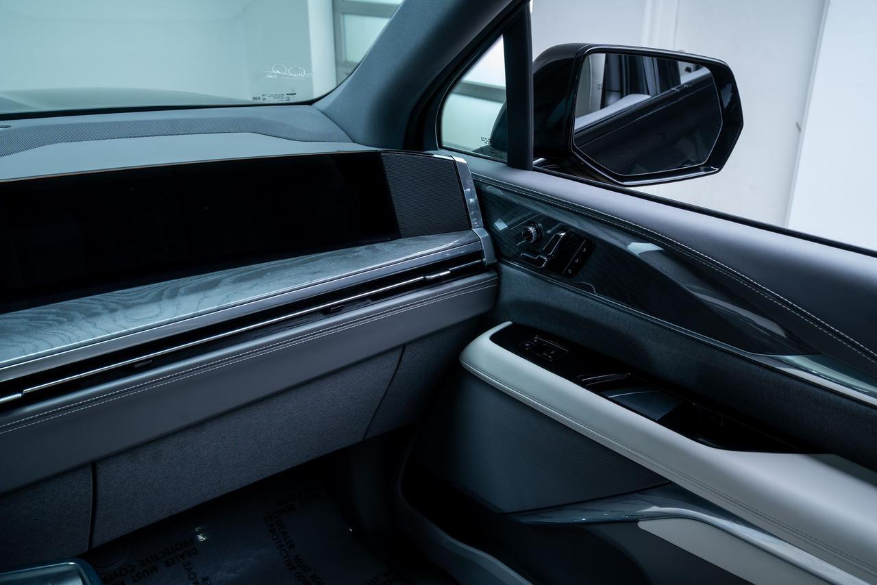 2025 Cadillac Escalade IQ Sport 1 Super Cruise Capability Rear Seat Entertainment Portland OR
