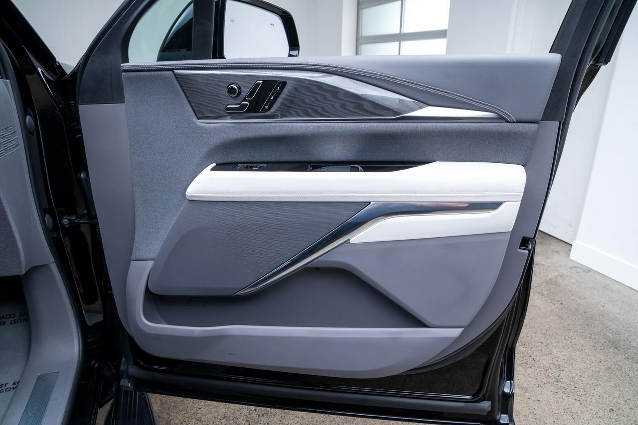 2025 Cadillac Escalade IQ Sport 1 Super Cruise Capability Rear Seat Entertainment Portland OR