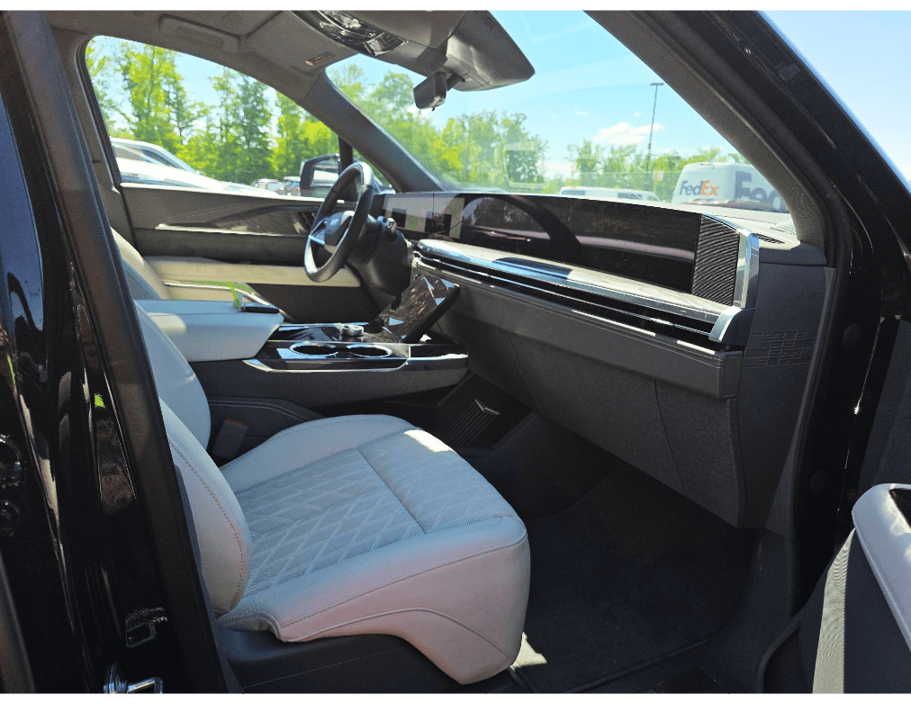 2025 Cadillac Escalade IQ Sport 1 Super Cruise Capability Rear Seat Entertainment Portland OR