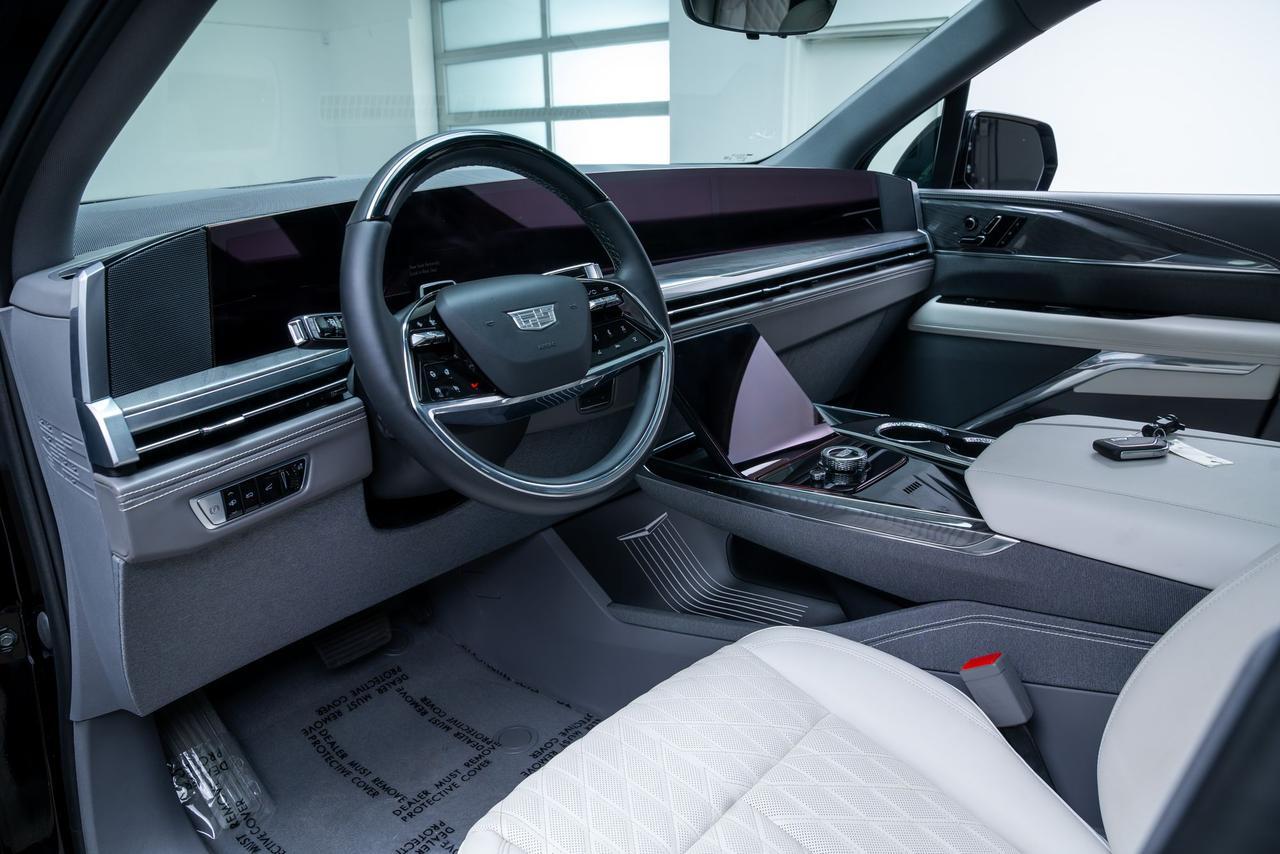 2025 Cadillac Escalade IQ Sport 1 Super Cruise Capability Rear Seat Entertainment Portland OR