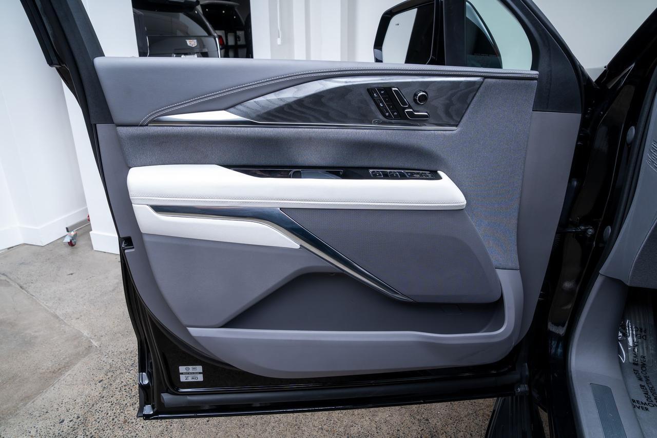 2025 Cadillac Escalade IQ Sport 1 Super Cruise Capability Rear Seat Entertainment Portland OR