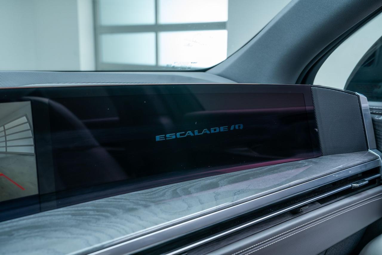 2025 Cadillac Escalade IQ Sport 1 Super Cruise Capability Rear Seat Entertainment Portland OR