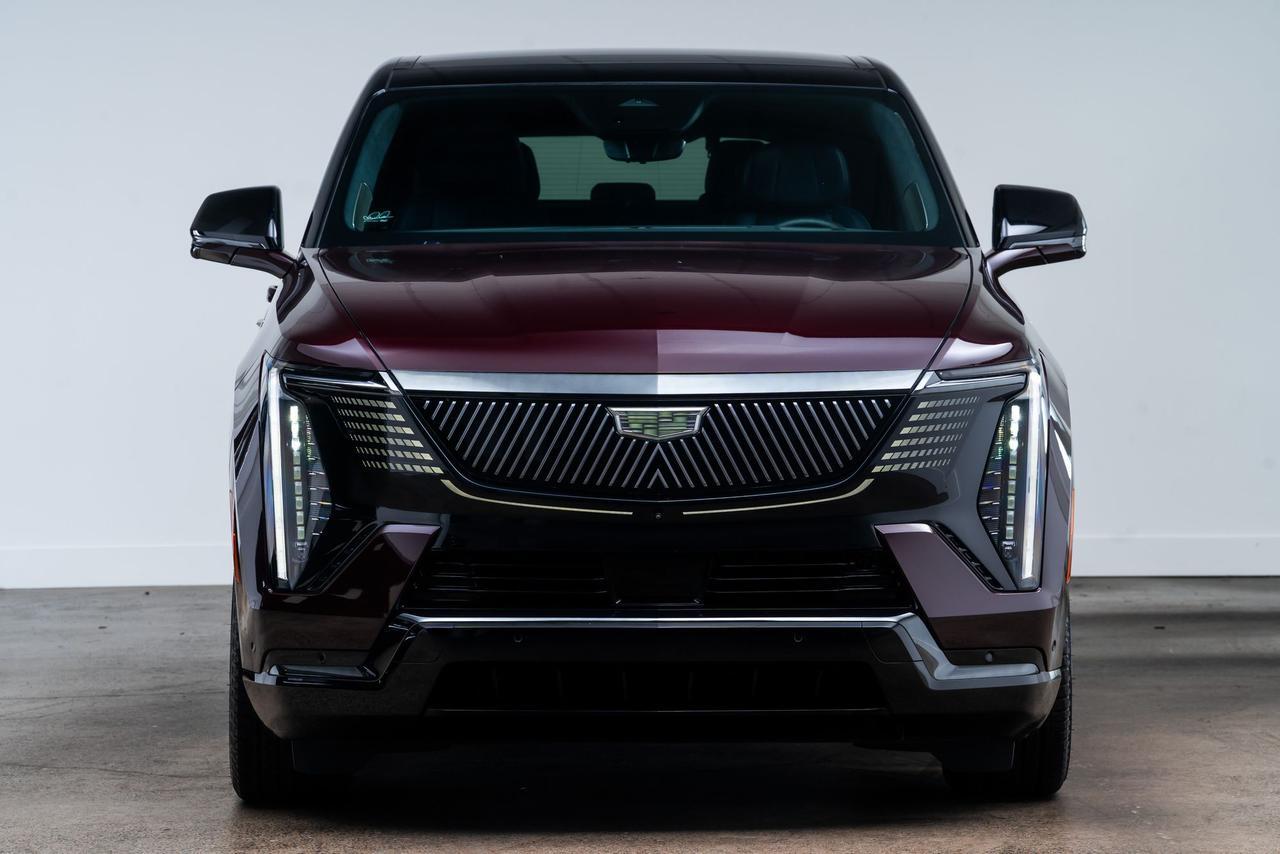2025 Cadillac Escalade IQ Sport 2 Massage Seats Night Vision Portland OR