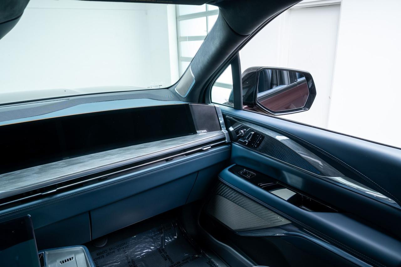 2025 Cadillac Escalade IQ Sport 2 Massage Seats Night Vision Portland OR