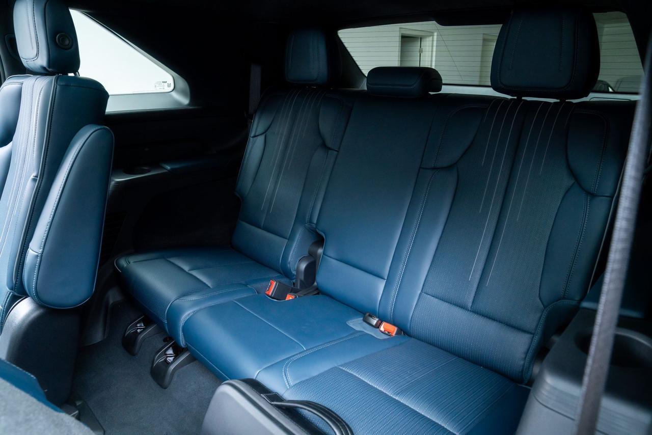 2025 Cadillac Escalade IQ Sport 2 Massage Seats Night Vision Portland OR