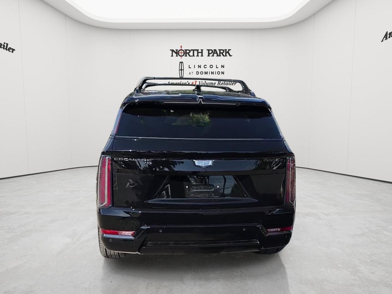 2025 Cadillac Escalade IQ Sport 2