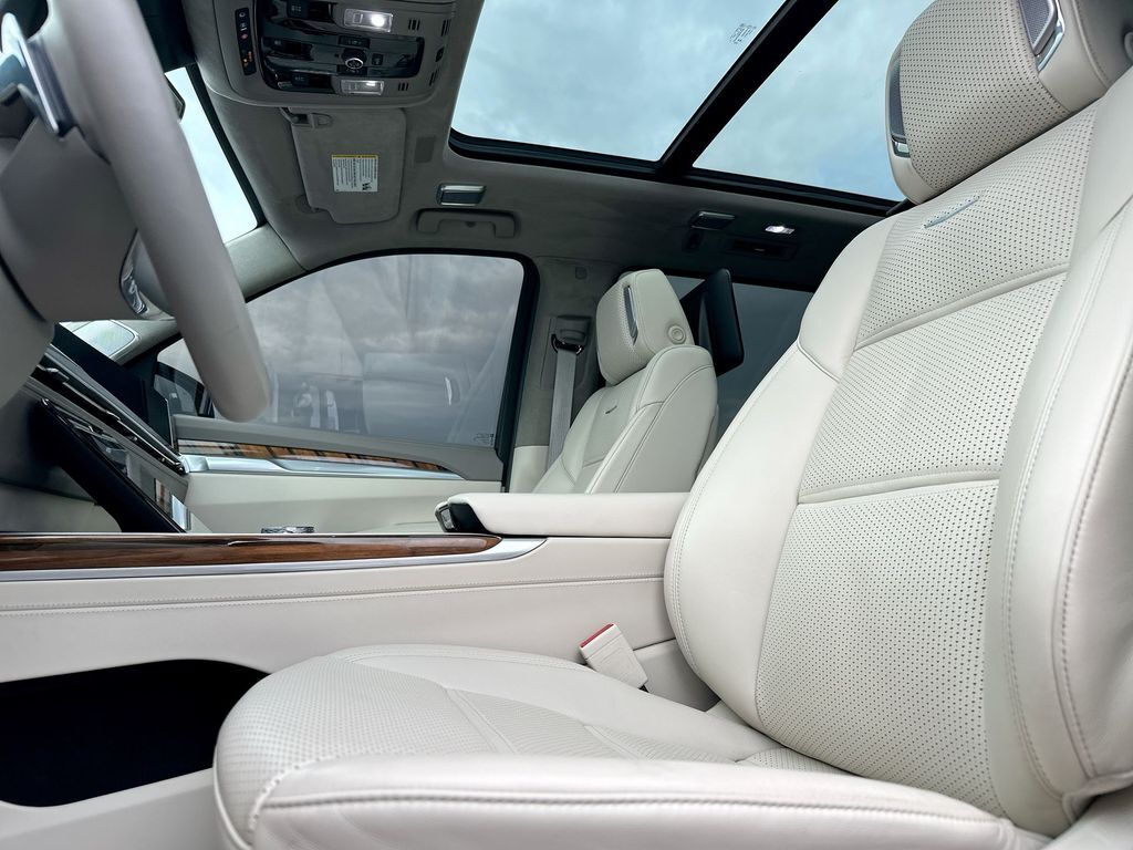 2025 Cadillac Escalade Premium Luxury Platinum Tucson AZ