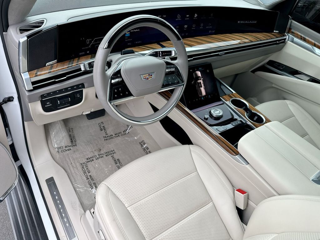 2025 Cadillac Escalade Premium Luxury Platinum