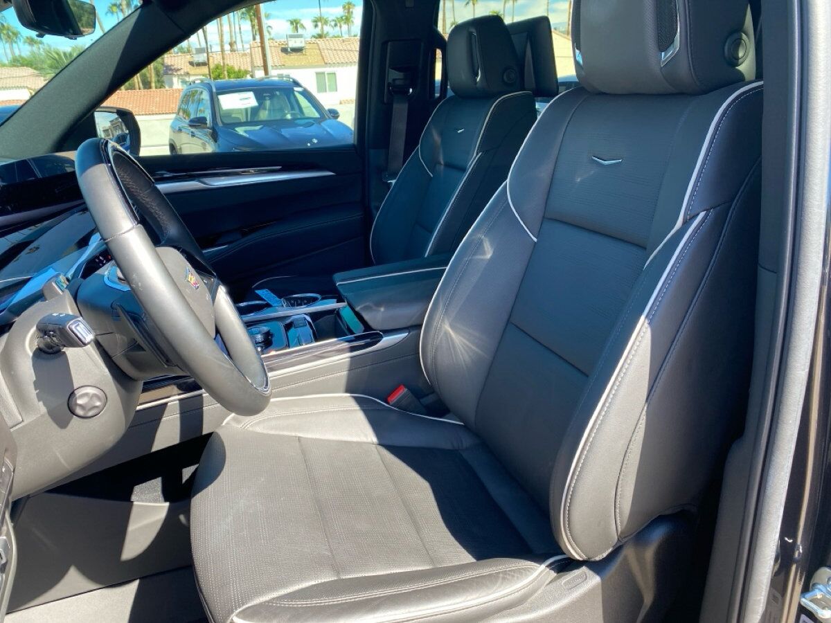 2025 Cadillac Escalade Sport Night Vision / Rear Seat Entertainment Portland OR