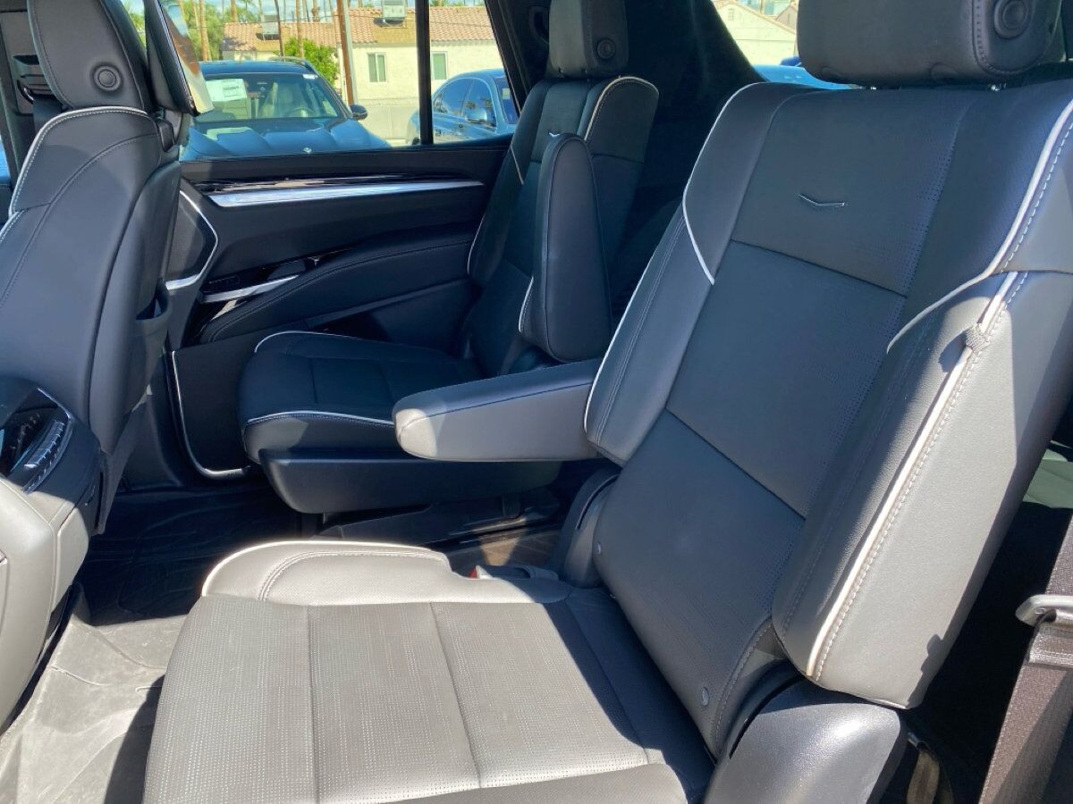 2025 Cadillac Escalade Sport Night Vision / Rear Seat Entertainment Portland OR