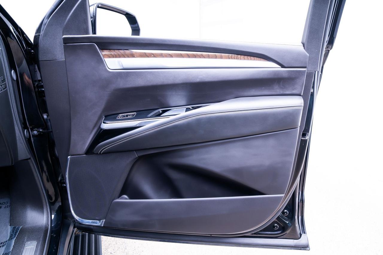 2025 Cadillac Escalade Sport Platinum Head-Up Display Rear Seat Entertainment Portland OR