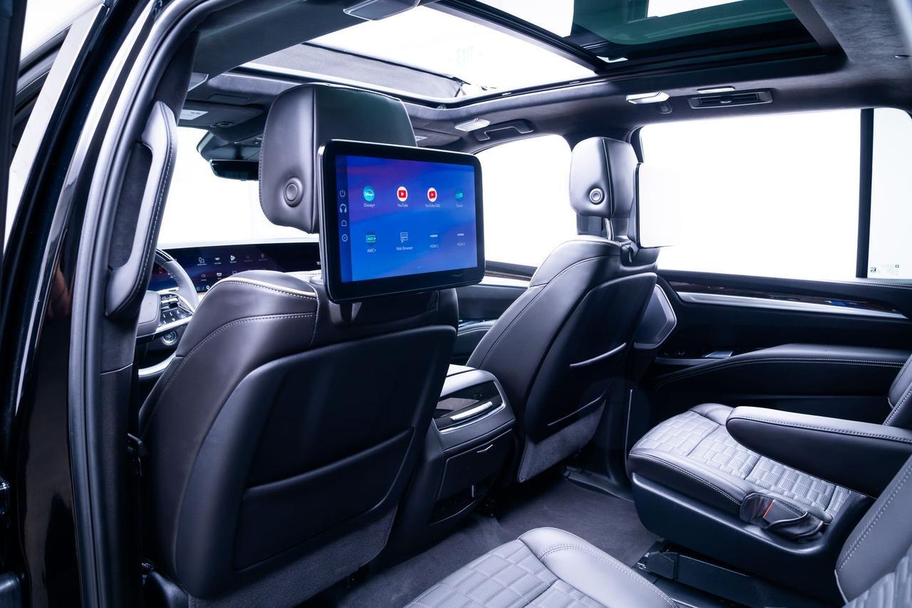 2025 Cadillac Escalade Sport Platinum Head-Up Display Rear Seat Entertainment Portland OR
