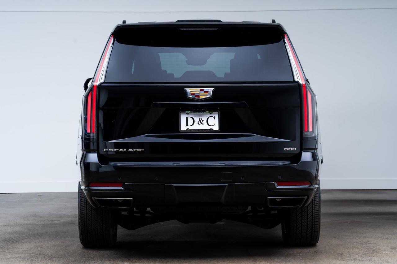 2025 Cadillac Escalade Sport Platinum Head-Up Display Rear Seat Entertainment Portland OR
