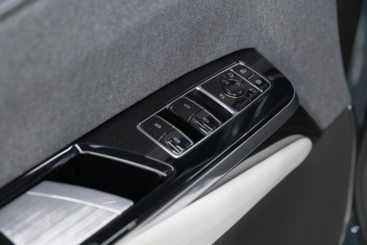 2025 Cadillac Escalade V-Series Miami FL