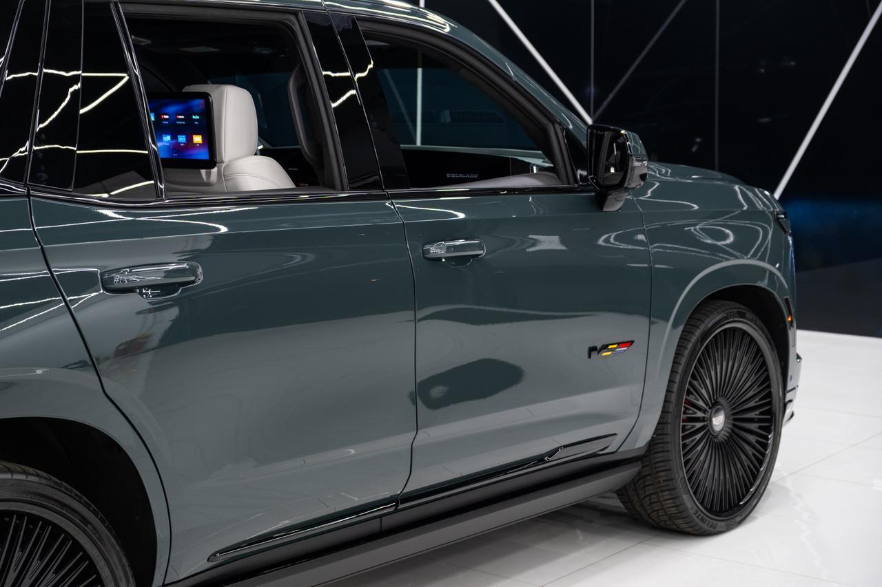 2025 Cadillac Escalade V-Series Miami FL