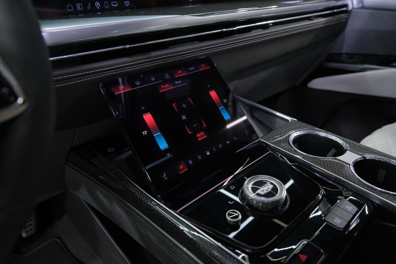 2025 Cadillac Escalade V-Series Miami FL