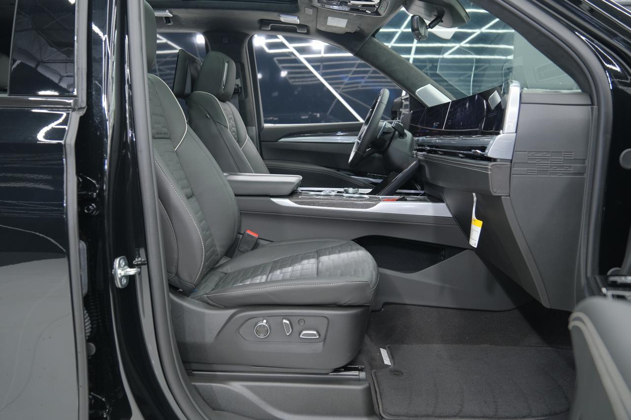 2025 Cadillac Escalade V-Series Miami FL