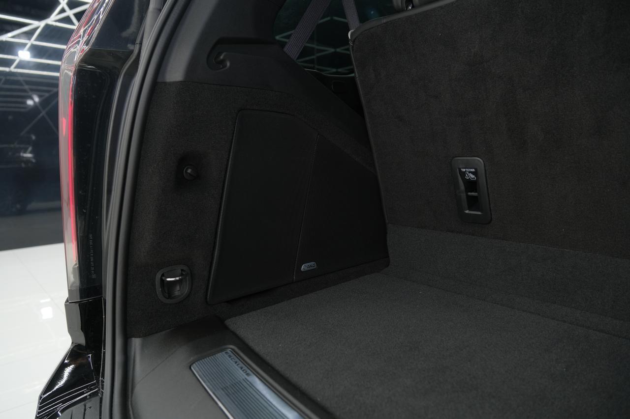 2025 Cadillac Escalade V-Series Miami FL