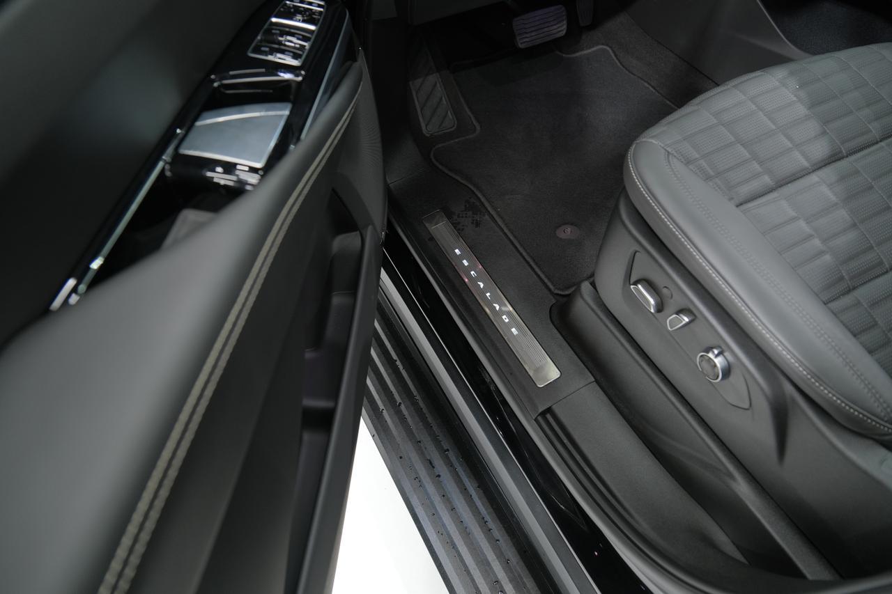 2025 Cadillac Escalade V-Series Miami FL