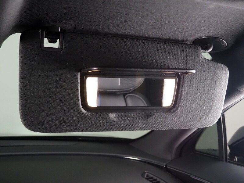 2025 Cadillac LYRIQ Luxury 2 *NAVIGATION, SUPER CRUISE, SAFETY ALERTS, 360 CAMERAS, COLOR TOUCHSCREEN, PANORAMA MOONROOF, CLIMATE SEATS, HEATED STEERING, POWER LIFTGATE, AKG AUDIO, WIRELESS CHARGING, ANDROID & APPLE Round Rock TX