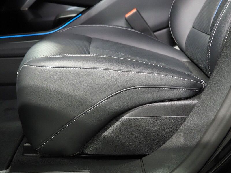 2025 Cadillac LYRIQ Luxury 2 *NAVIGATION, SUPER CRUISE, SAFETY ALERTS, 360 CAMERAS, COLOR TOUCHSCREEN, PANORAMA MOONROOF, CLIMATE SEATS, HEATED STEERING, POWER LIFTGATE, AKG AUDIO, WIRELESS CHARGING, ANDROID & APPLE Round Rock TX