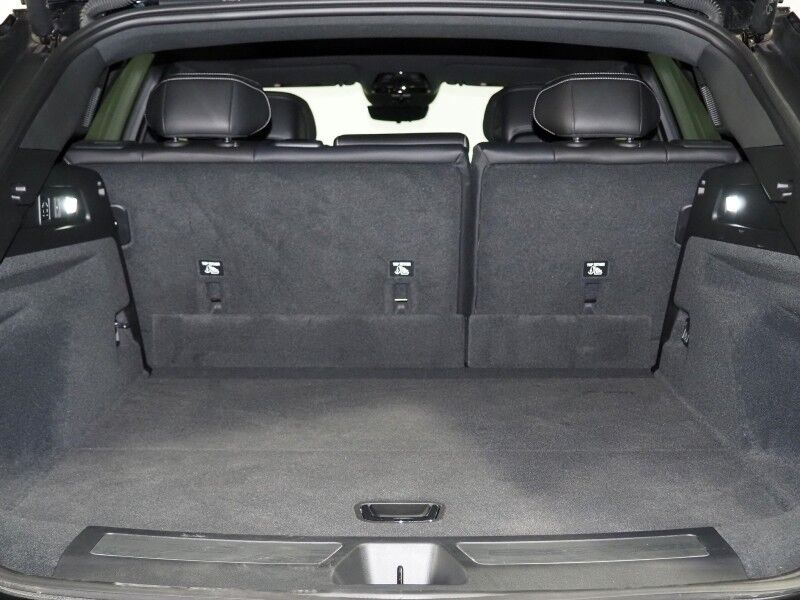 2025 Cadillac LYRIQ Luxury 2 *NAVIGATION, SUPER CRUISE, SAFETY ALERTS, 360 CAMERAS, COLOR TOUCHSCREEN, PANORAMA MOONROOF, CLIMATE SEATS, HEATED STEERING, POWER LIFTGATE, AKG AUDIO, WIRELESS CHARGING, ANDROID & APPLE Round Rock TX