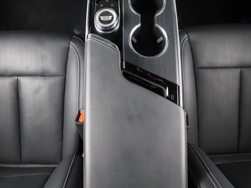 2025 Cadillac LYRIQ Luxury 2 *NAVIGATION, SUPER CRUISE, SAFETY ALERTS, 360 CAMERAS, COLOR TOUCHSCREEN, PANORAMA MOONROOF, CLIMATE SEATS, HEATED STEERING, POWER LIFTGATE, AKG AUDIO, WIRELESS CHARGING, ANDROID & APPLE Round Rock TX