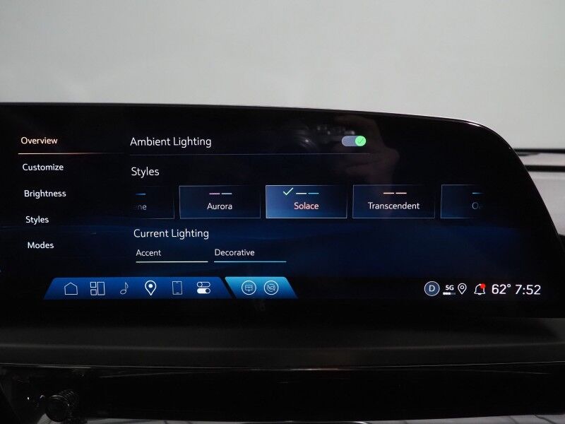 2025 Cadillac LYRIQ Luxury 2 *NAVIGATION, SUPER CRUISE, SAFETY ALERTS, 360 CAMERAS, COLOR TOUCHSCREEN, PANORAMA MOONROOF, CLIMATE SEATS, HEATED STEERING, POWER LIFTGATE, AKG AUDIO, WIRELESS CHARGING, ANDROID & APPLE Round Rock TX
