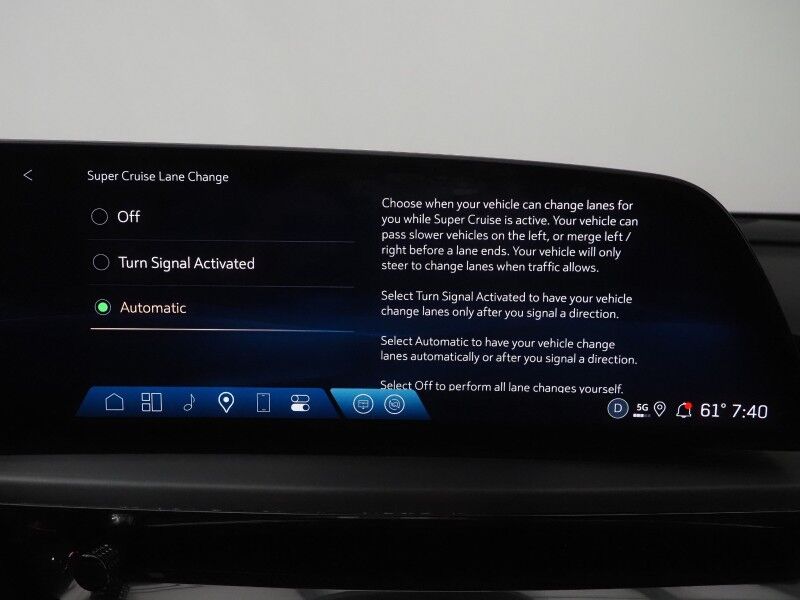 2025 Cadillac LYRIQ Luxury 2 *NAVIGATION, SUPER CRUISE, SAFETY ALERTS, 360 CAMERAS, COLOR TOUCHSCREEN, PANORAMA MOONROOF, CLIMATE SEATS, HEATED STEERING, POWER LIFTGATE, AKG AUDIO, WIRELESS CHARGING, ANDROID & APPLE Round Rock TX