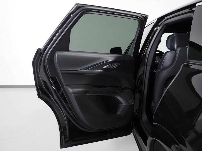 2025 Cadillac LYRIQ Luxury 2 *NAVIGATION, SUPER CRUISE, SAFETY ALERTS, 360 CAMERAS, COLOR TOUCHSCREEN, PANORAMA MOONROOF, CLIMATE SEATS, HEATED STEERING, POWER LIFTGATE, AKG AUDIO, WIRELESS CHARGING, ANDROID & APPLE Round Rock TX