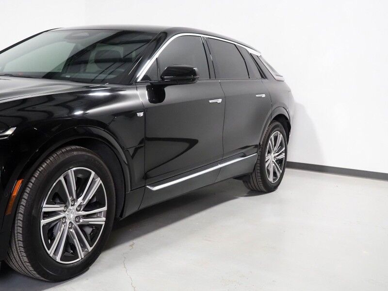 2025 Cadillac LYRIQ Luxury 2 *NAVIGATION, SUPER CRUISE, SAFETY ALERTS, 360 CAMERAS, COLOR TOUCHSCREEN, PANORAMA MOONROOF, CLIMATE SEATS, HEATED STEERING, POWER LIFTGATE, AKG AUDIO, WIRELESS CHARGING, ANDROID & APPLE Round Rock TX